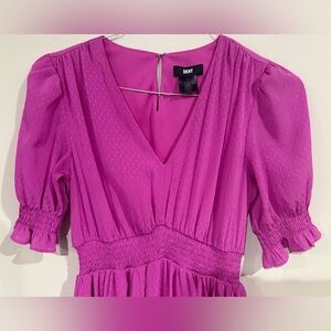 DKNY Fuschia Midi Dress With V Neck Short Sleeves Gathered Elastic Waist Size 4